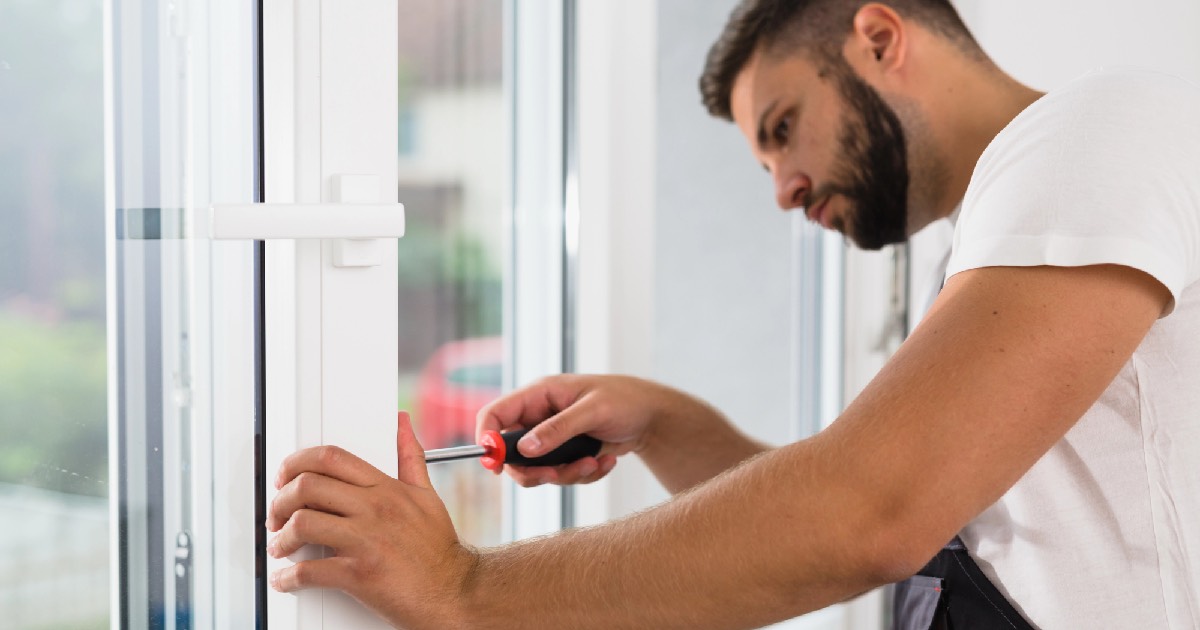 Maintenance Tips for Windows in Dusty, Sunny Conditions